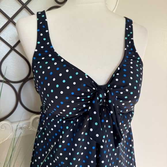 CROFT & BARROW Size 16 One Piece Swimsuit Swimdress with Polka Dot Print - Picture 2 of 7